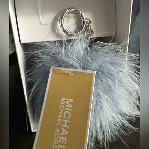 Michael Keychain,Michael Kors Sky Blue Fluffy Key Holder,Bag accesory. - Picture 3 of 12